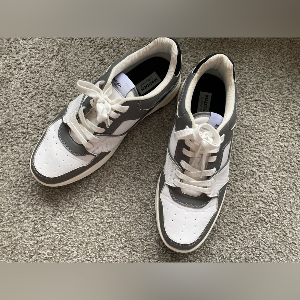 Steve Madden Men's Sneakers White/Gray Size 10.5